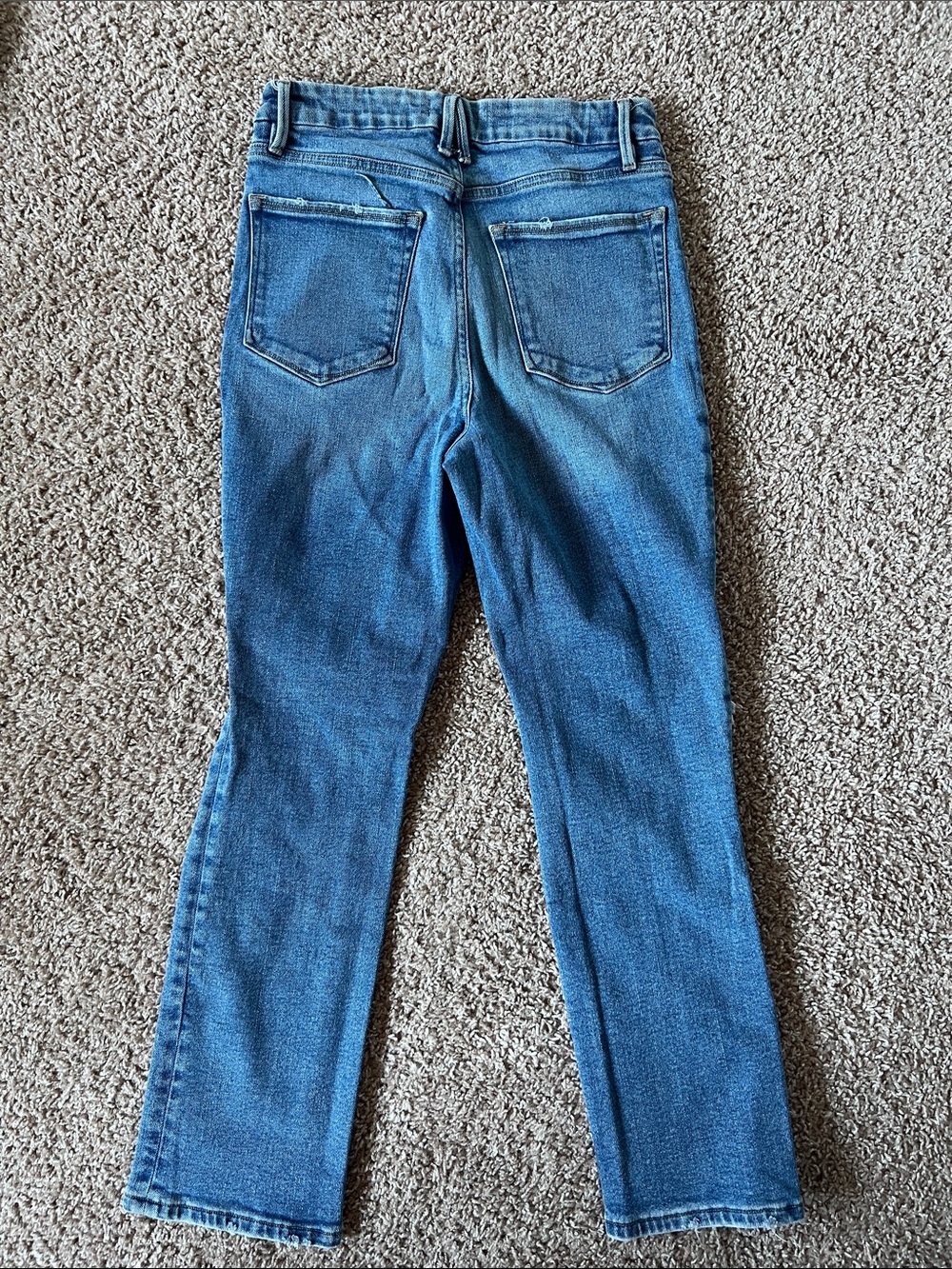 Good American Straight Leg Ripped Blue Jeans - Picture 8 of 10